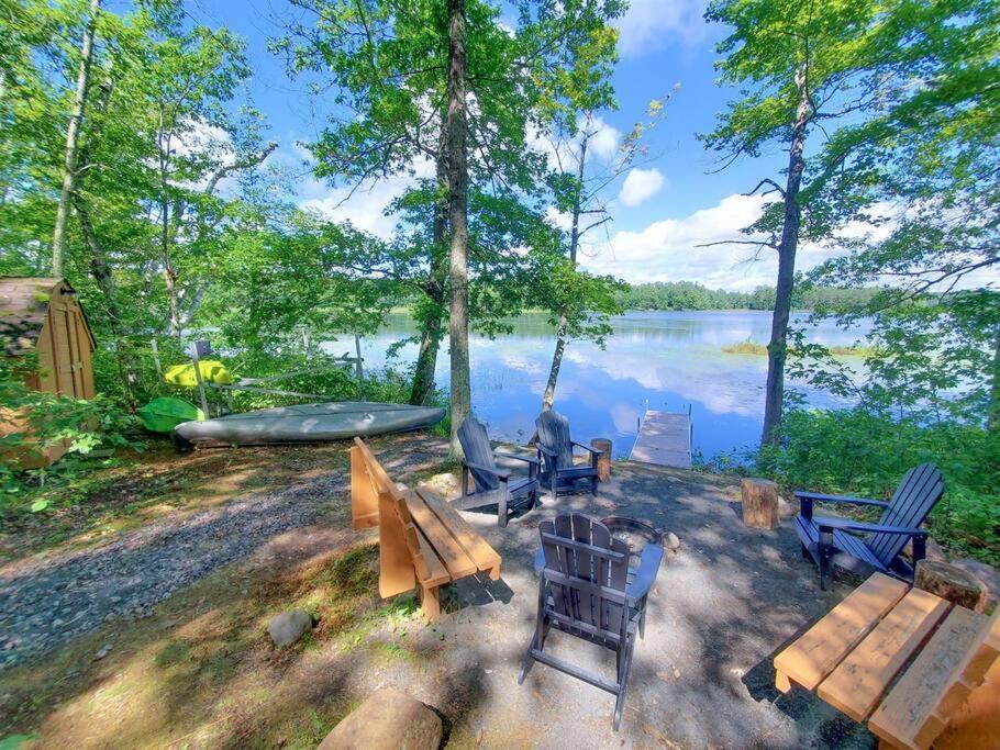 Fall Getaway Resort-3 King Suites, Dog-Friendly Seeley Экстерьер фото