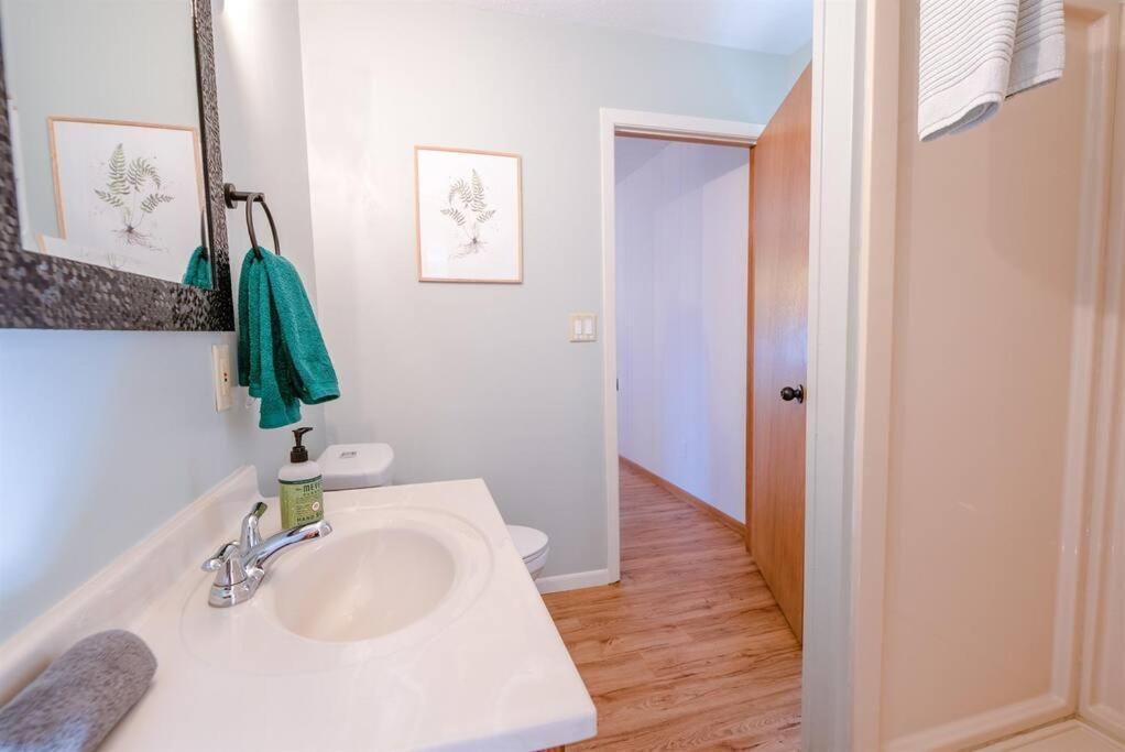 Fall Getaway Resort-3 King Suites, Dog-Friendly Seeley Экстерьер фото