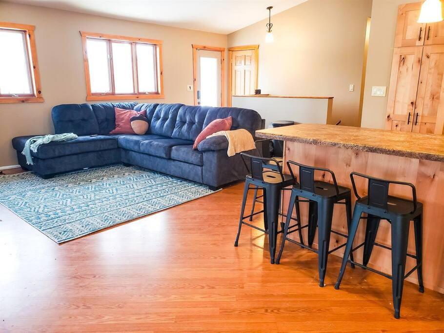 Fall Getaway Resort-3 King Suites, Dog-Friendly Seeley Экстерьер фото