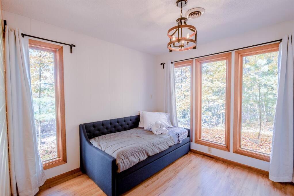 Fall Getaway Resort-3 King Suites, Dog-Friendly Seeley Экстерьер фото